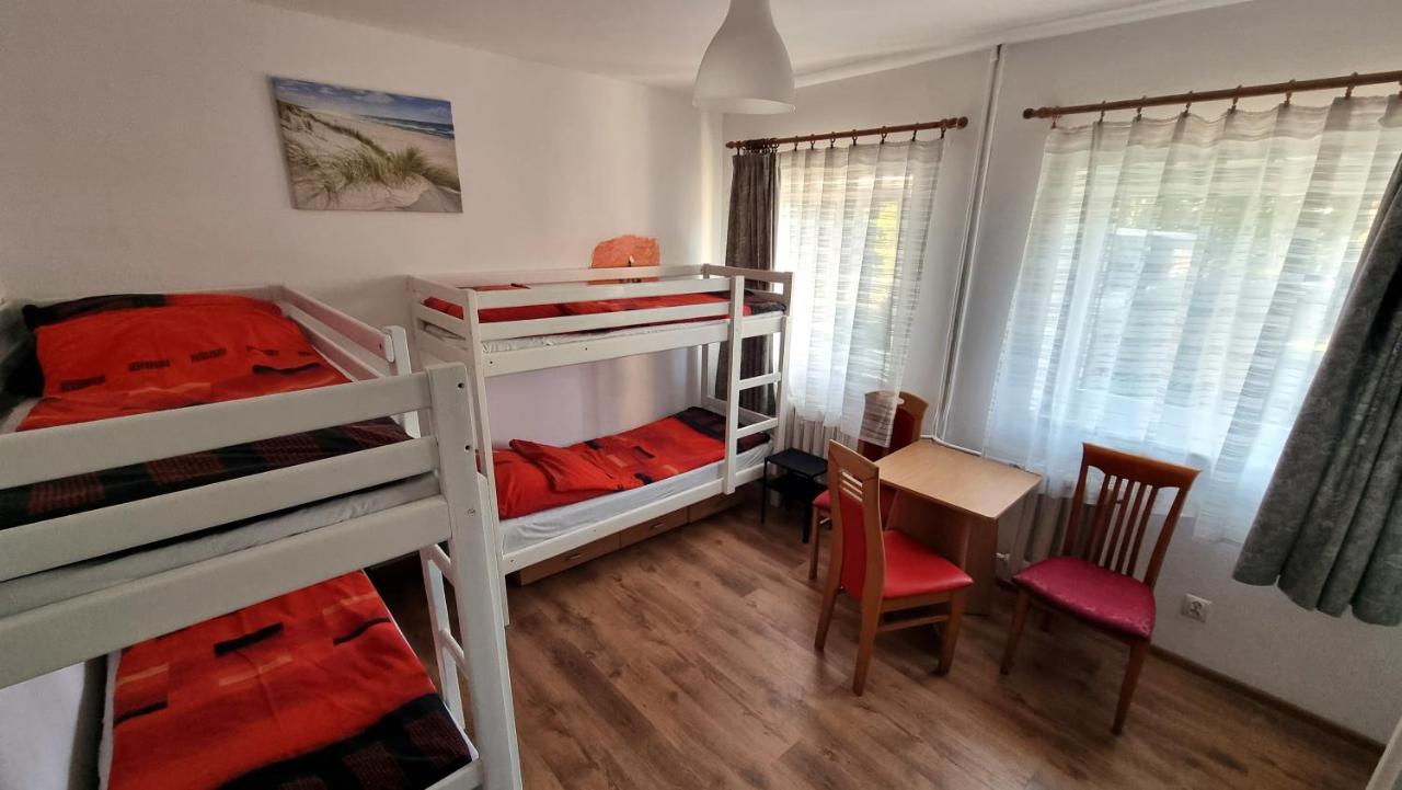 Bed and Breakfast Osrodek Beata / Fiord Смолдзиньски-Ляс Экстерьер фото